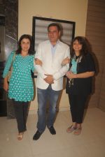 Boman Irani,Farah Khan,Bela Sehgal promote Shirin Farhad Ki Toh Nikal Padi in Sterling on 26th Aug 2012 (3).JPG